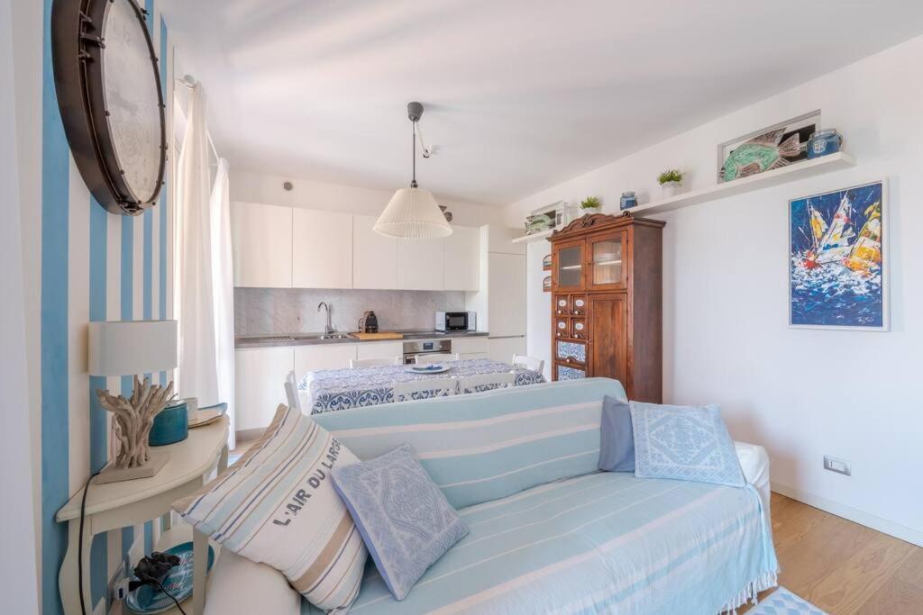 شقة Seaview Cavi B. 100Mt Dal Mare لافانيا المظهر الخارجي الصورة